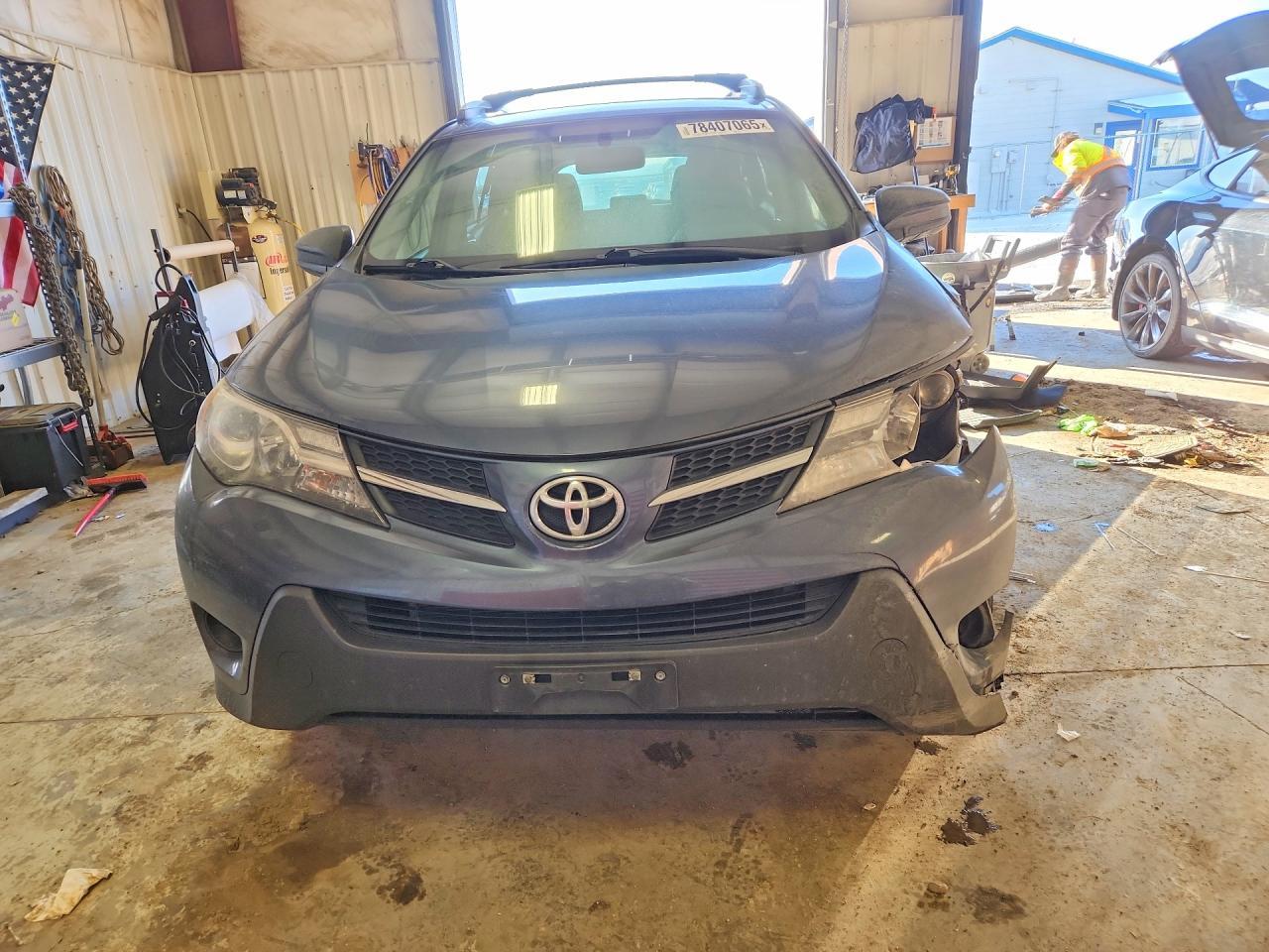 2014 TOYOTA RAV4