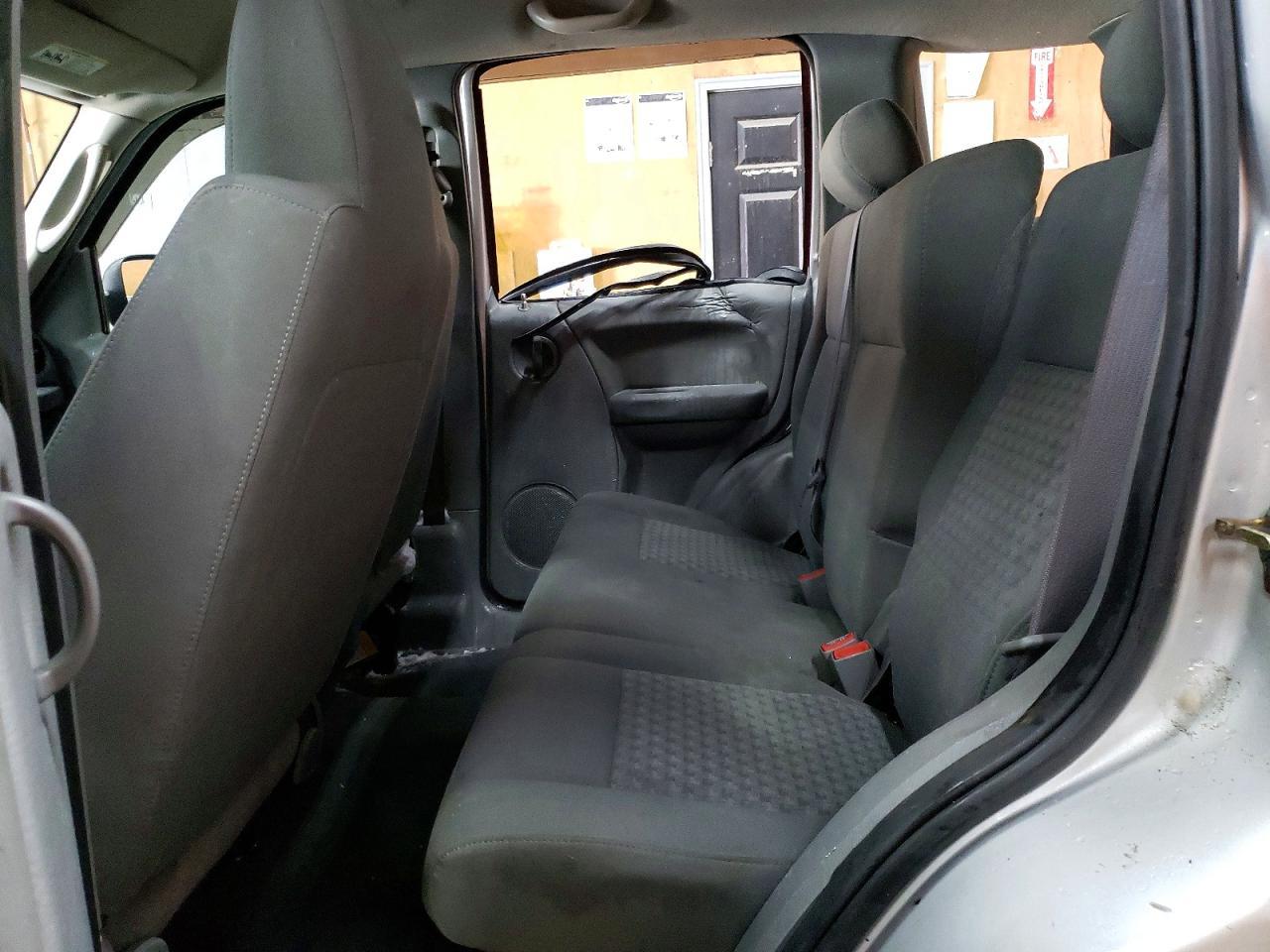 2005 JEEP Liberty