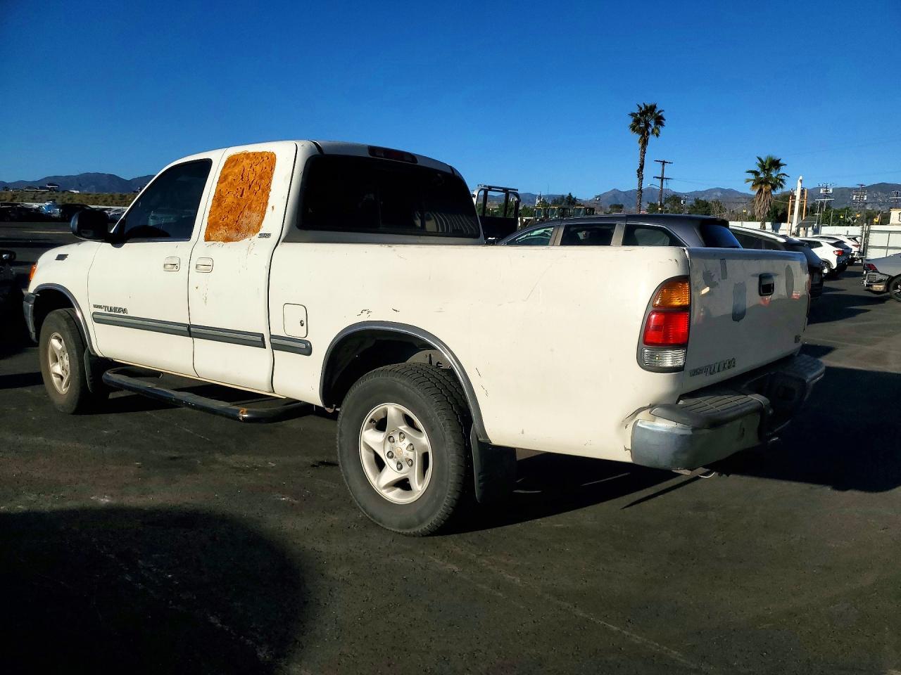 2000 TOYOTA TUNDRA
