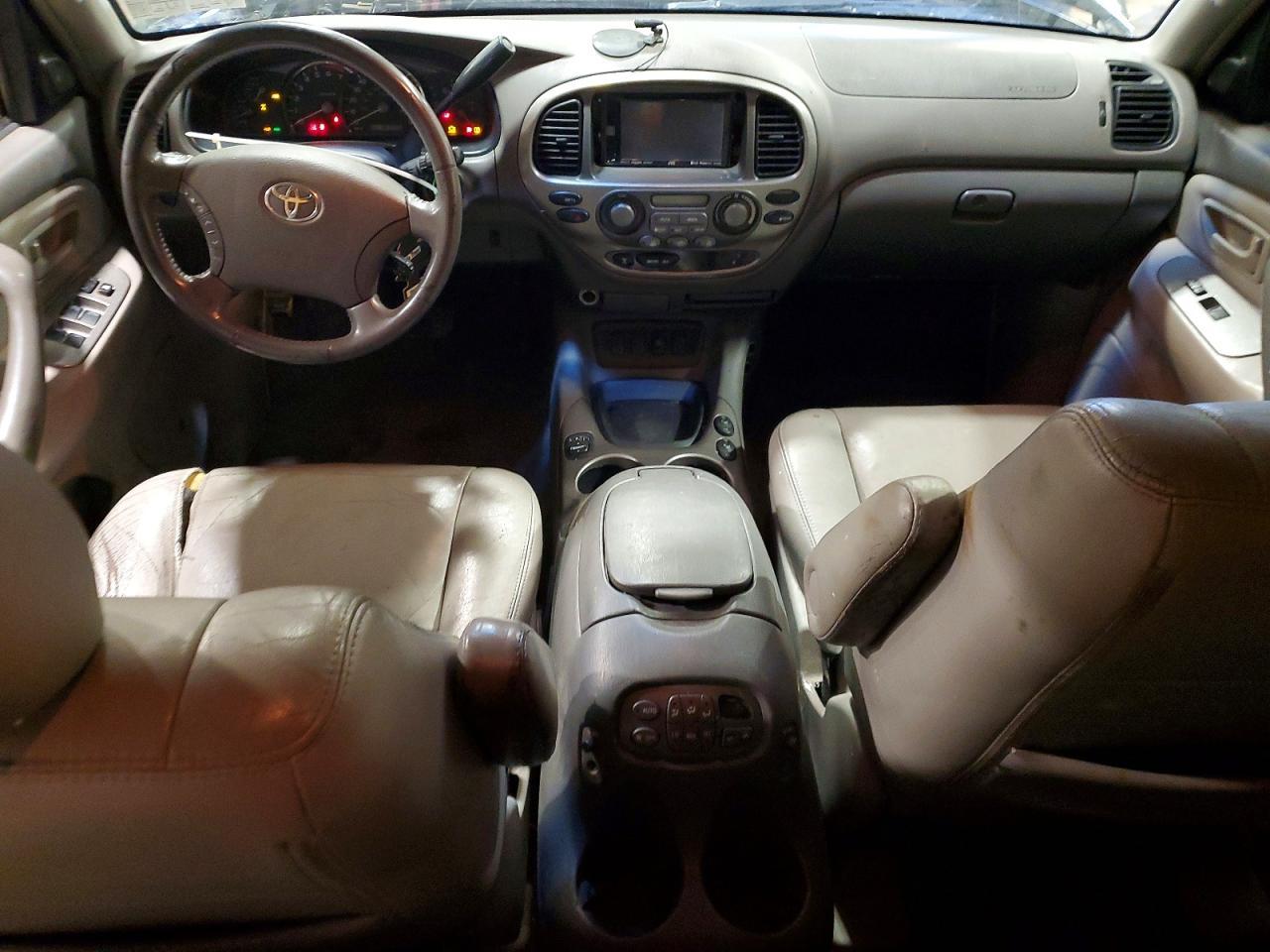2006 TOYOTA Sequoia