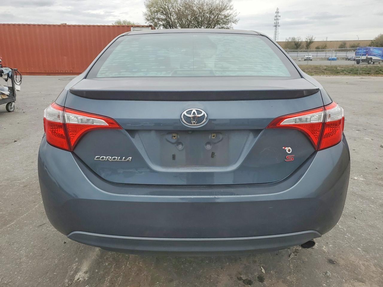 2016 TOYOTA COROLLA