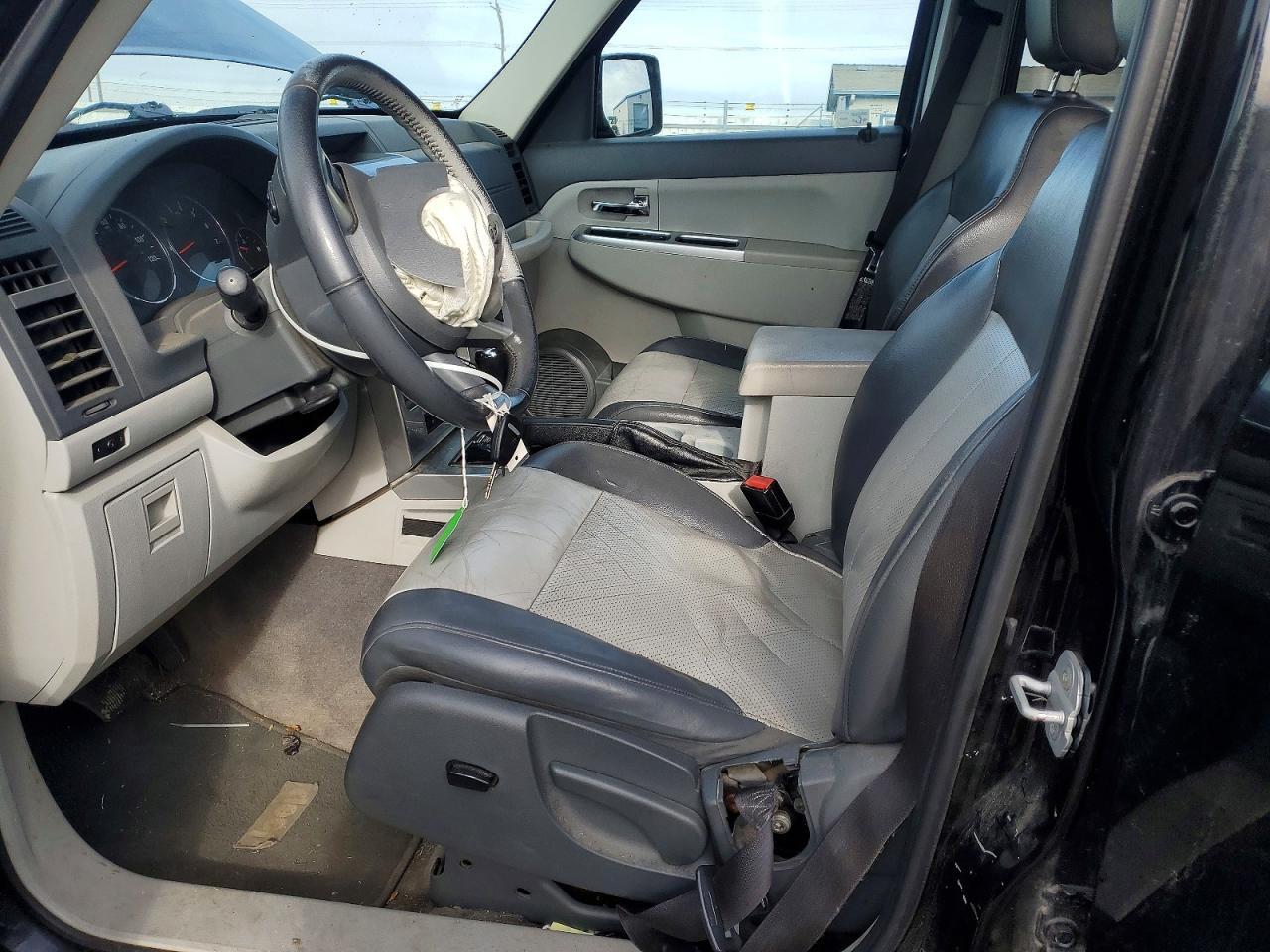 2008 JEEP Liberty