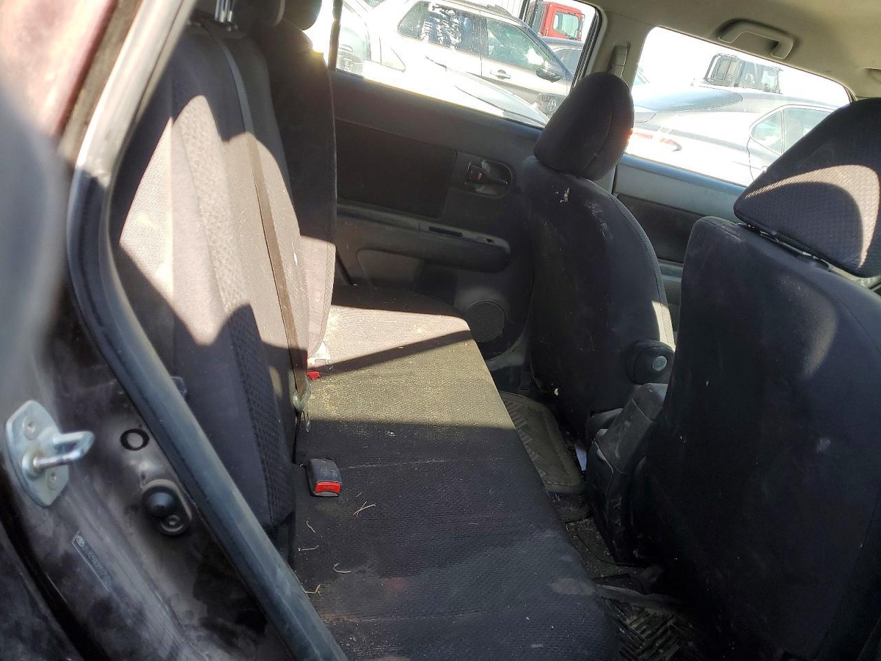 2009 SCION xB