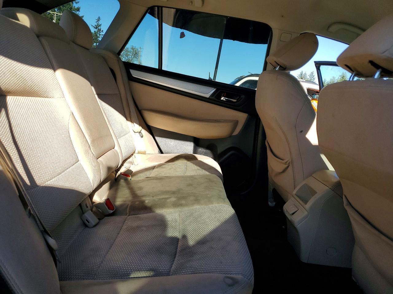 2019 SUBARU Outback
