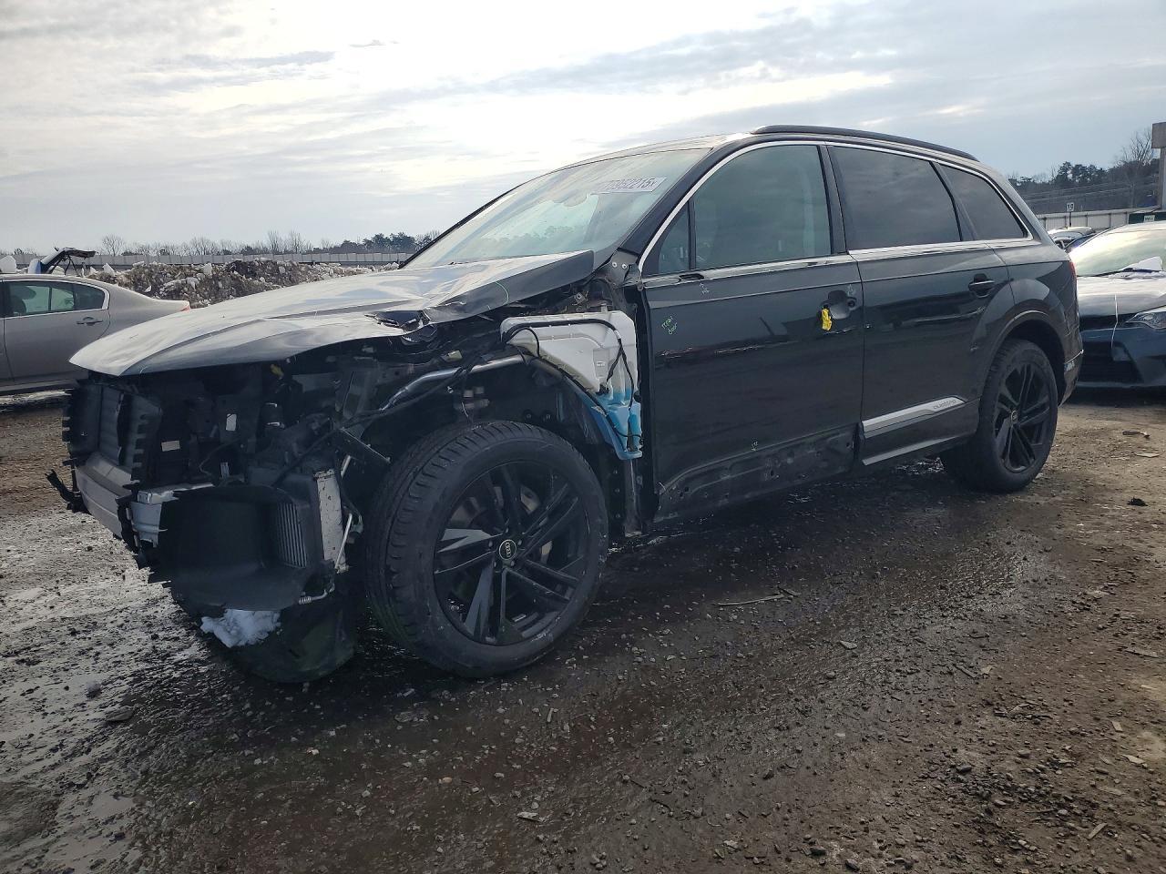 2023 AUDI Q7