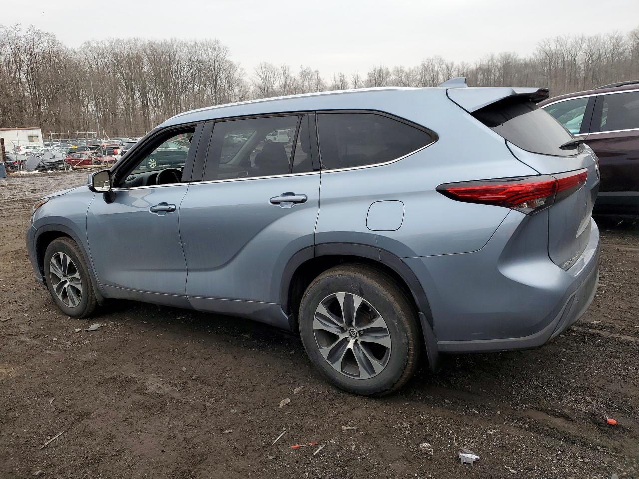 2021 TOYOTA HIGHLANDER