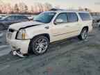 2010 CADILLAC Escalade ESV