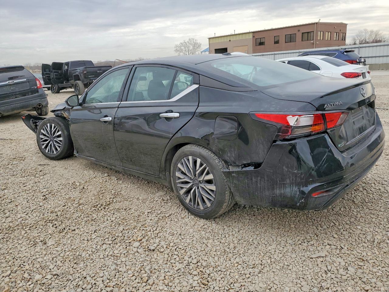 2023 NISSAN ALTIMA
