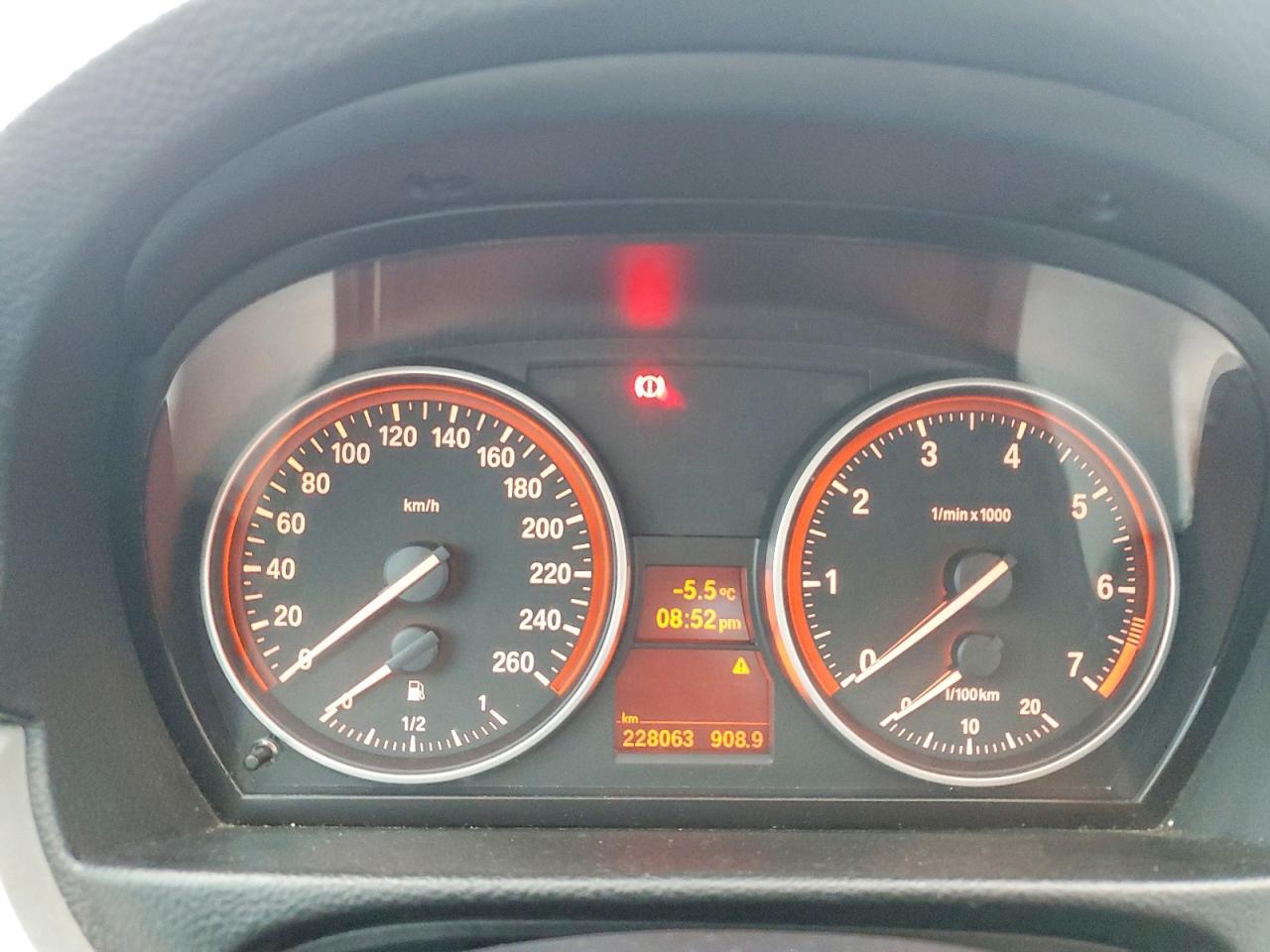 2011 BMW 3 SERIES