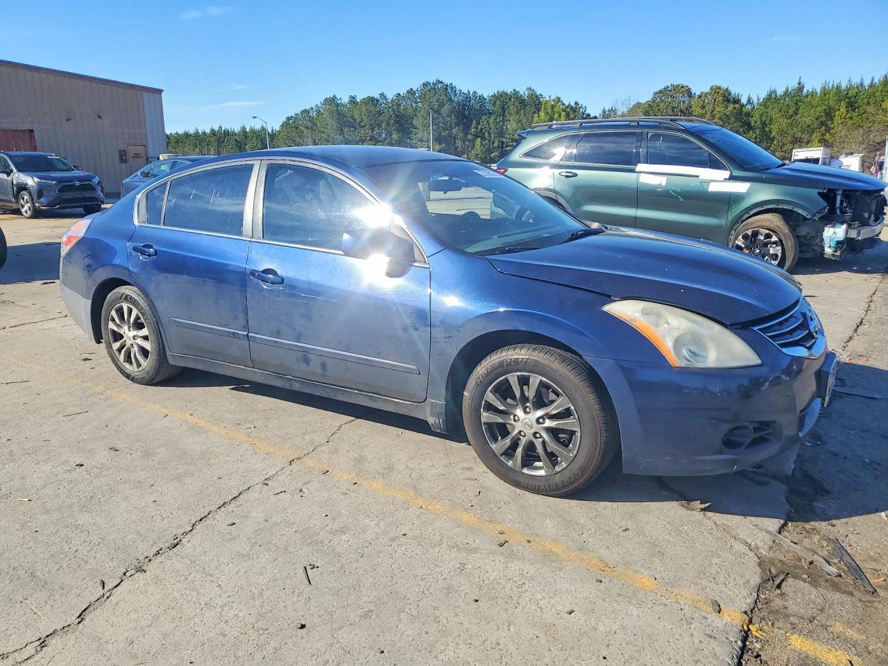 2012 NISSAN ALTIMA