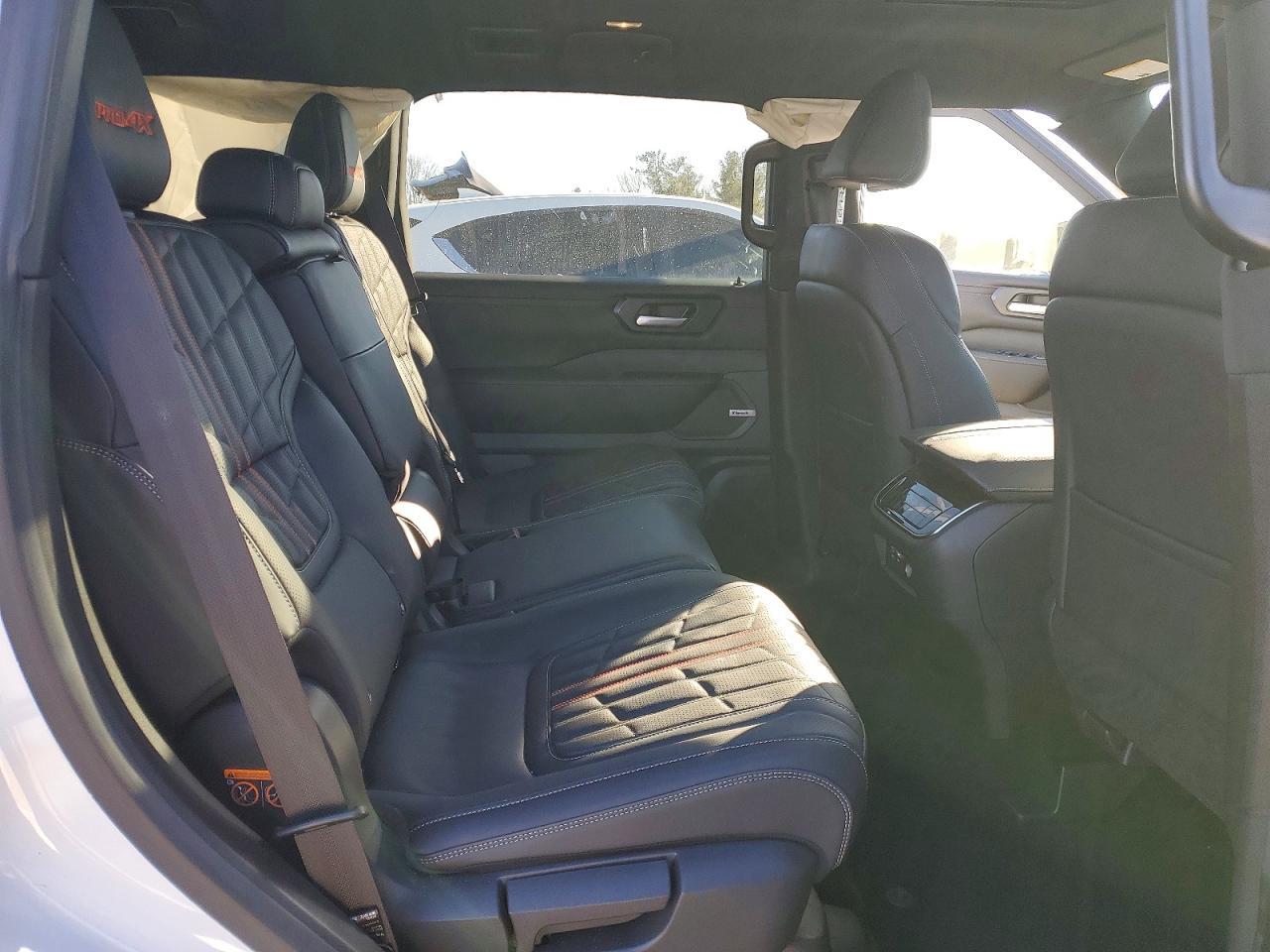 2025 NISSAN Armada