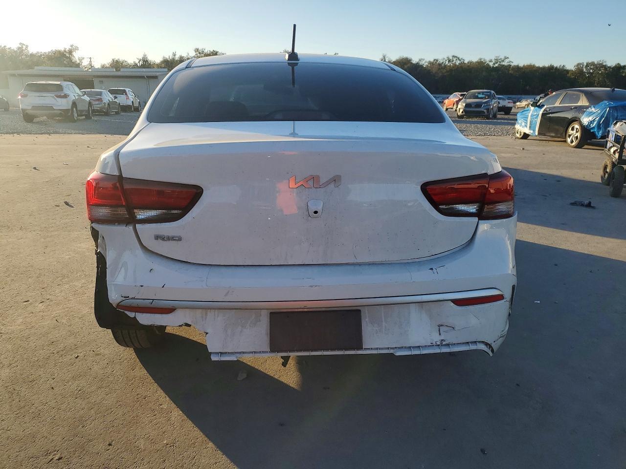 2023 KIA RIO
