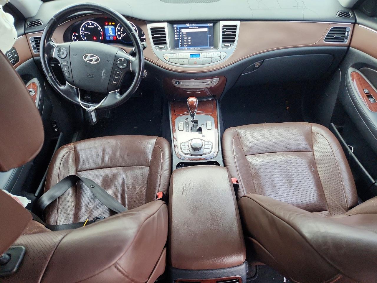 2009 HYUNDAI GENESIS