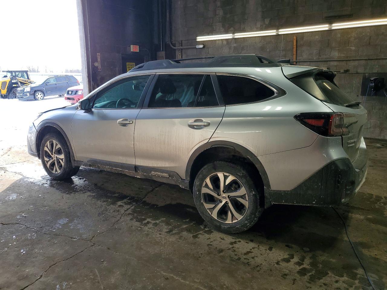 2020 SUBARU Outback
