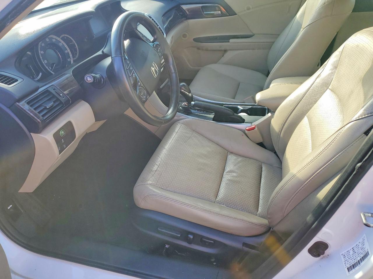 2016 HONDA ACCORD