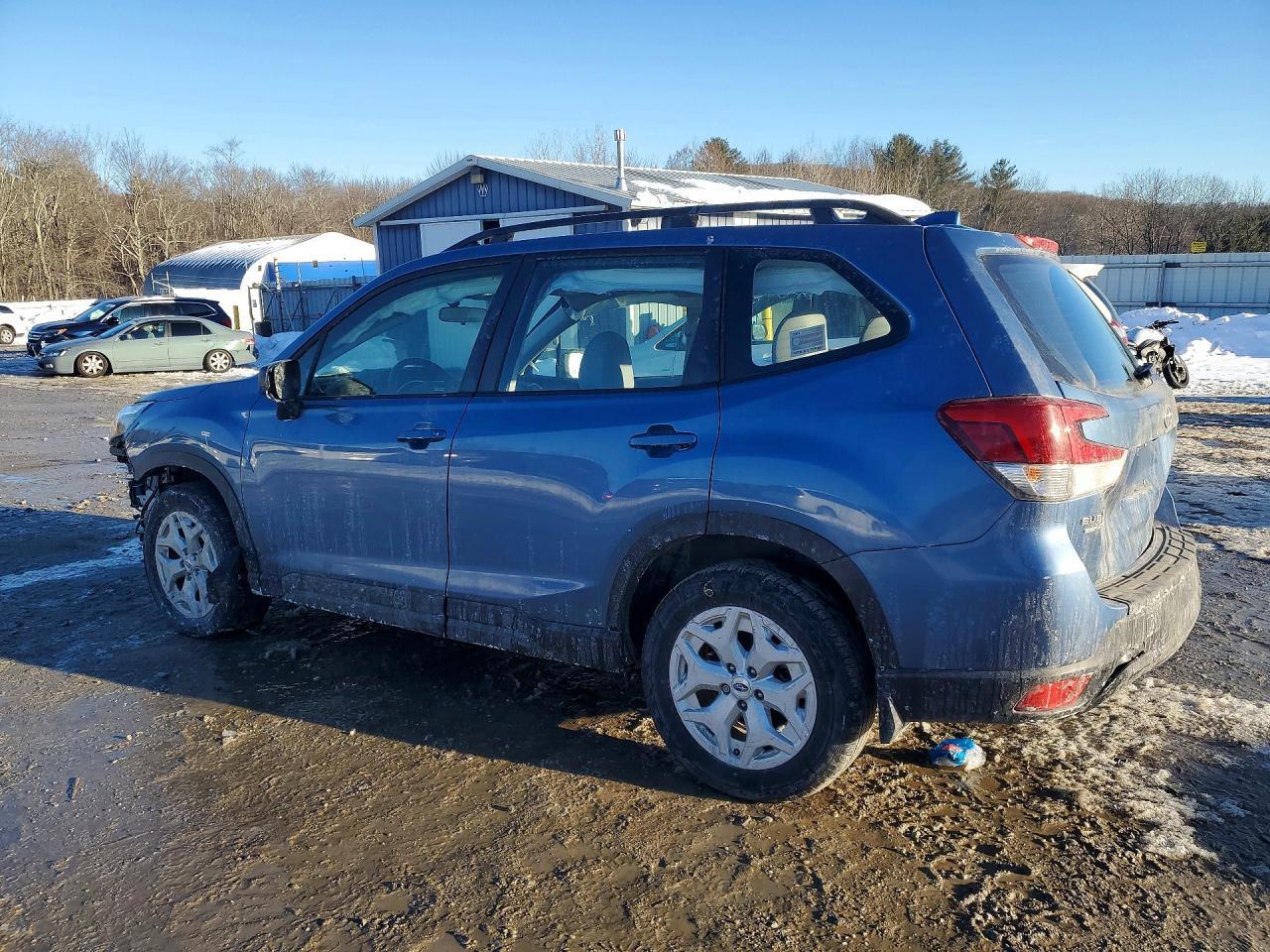 2022 SUBARU FORESTER