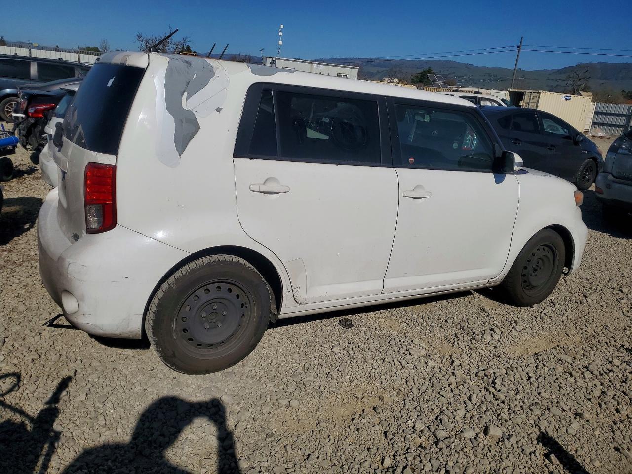 2012 TOYOTA SCION