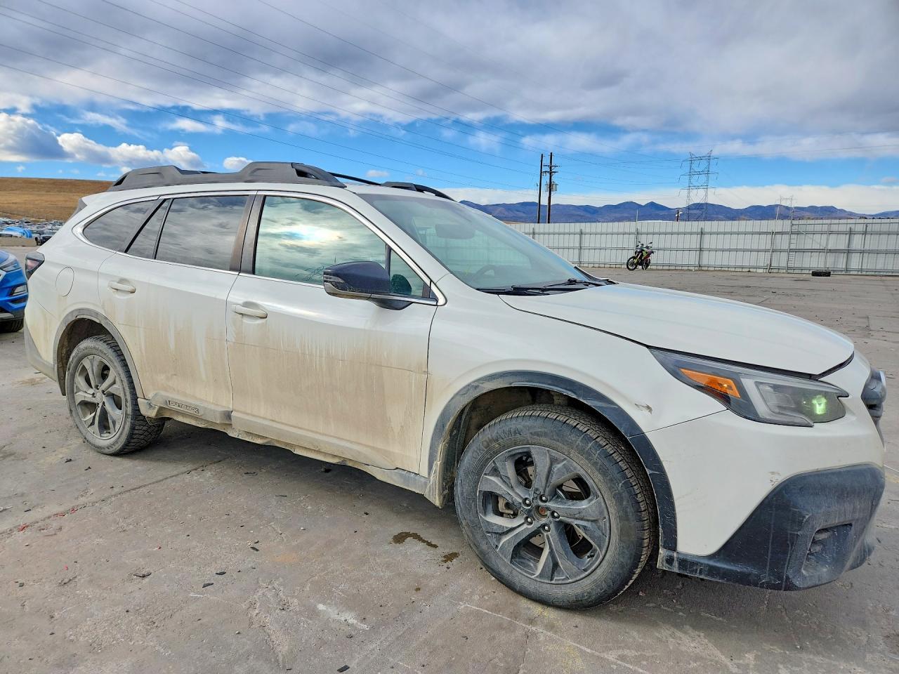2020 SUBARU Outback