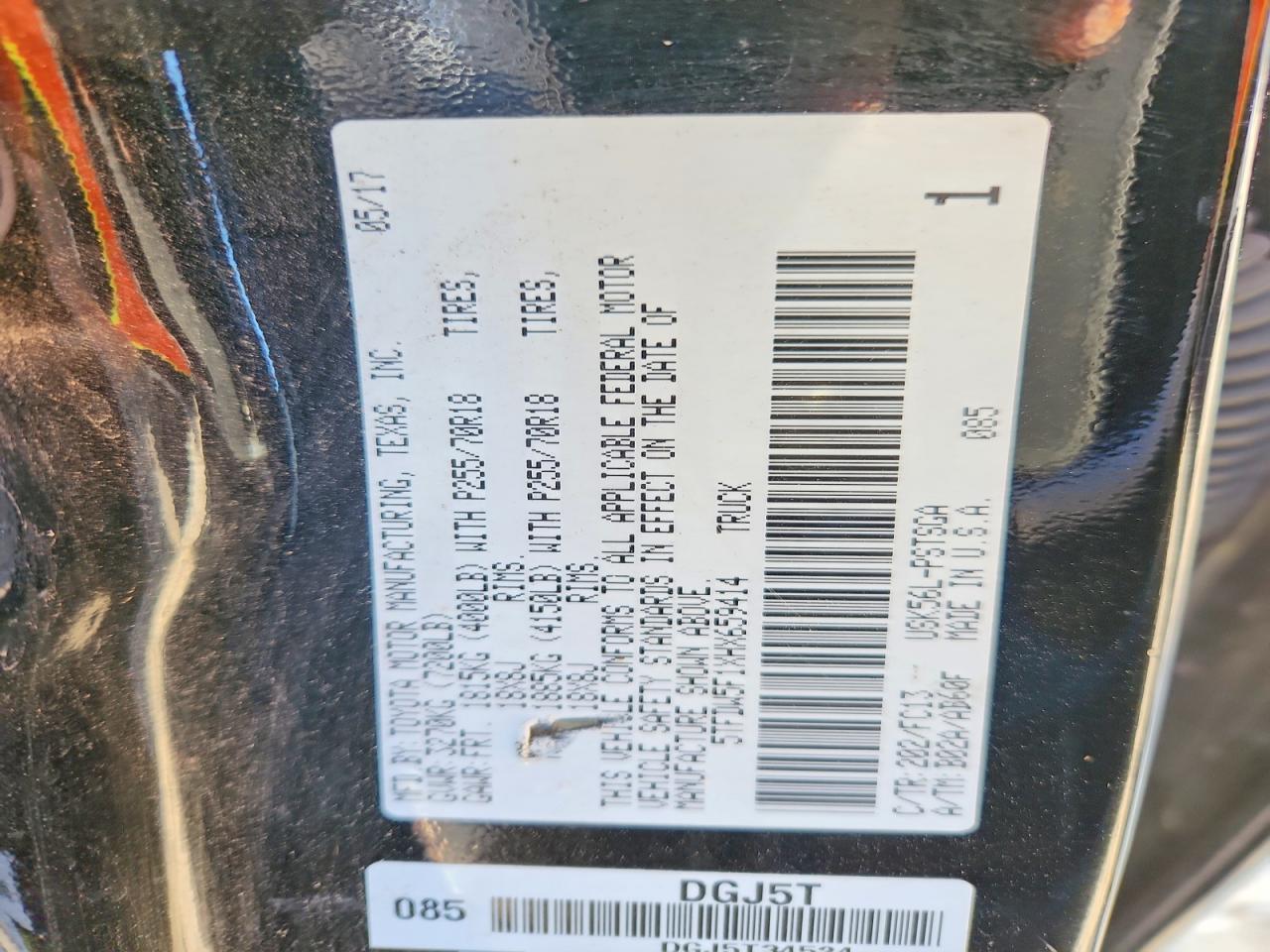 2017 TOYOTA TUNDRA