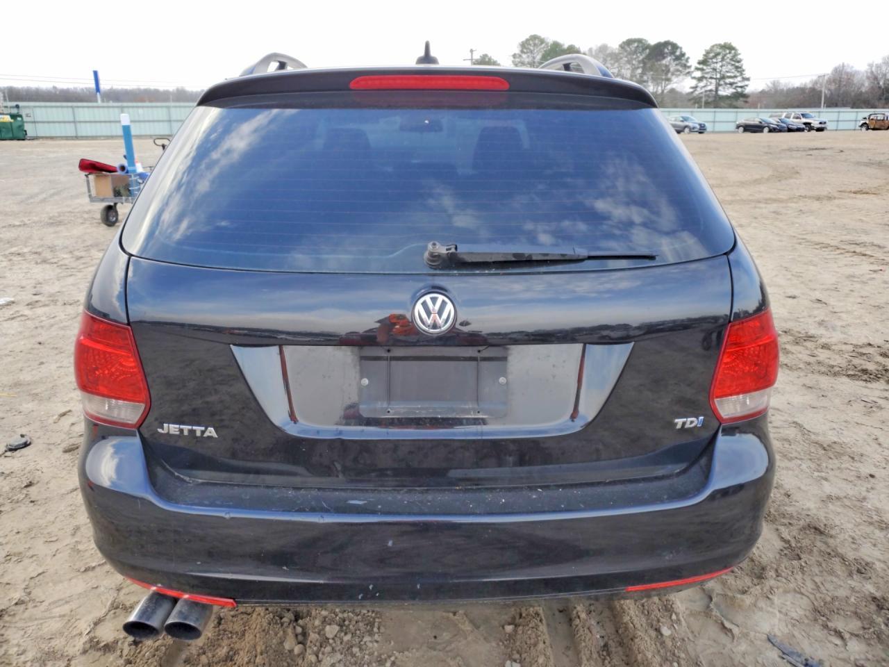 2012 VOLKSWAGEN JETTA