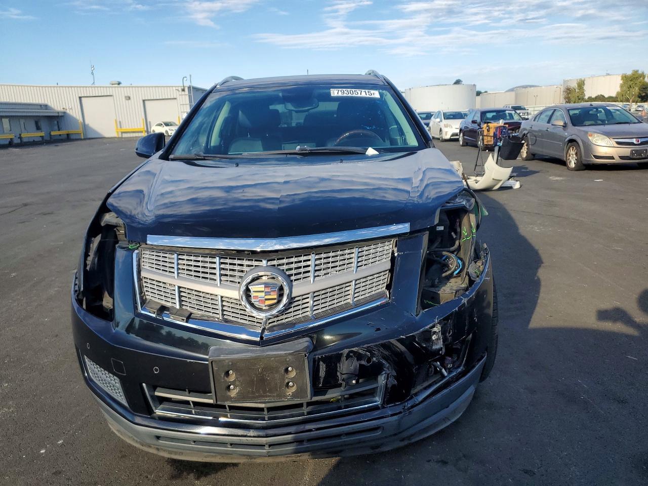 2011 CADILLAC SRX