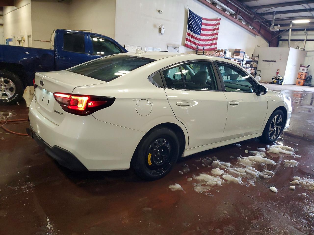 2021 SUBARU Legacy