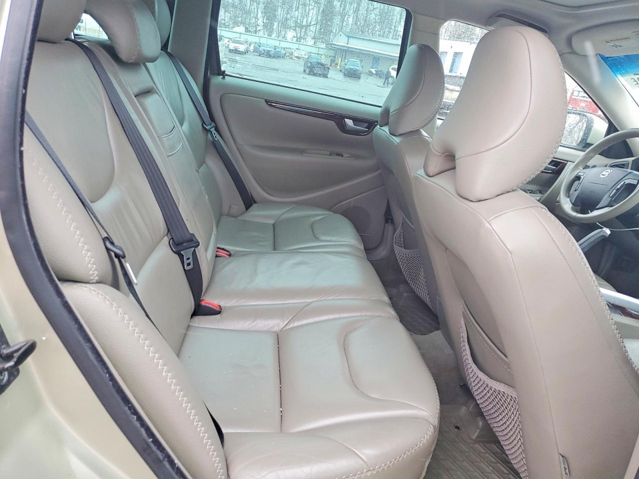2007 VOLVO XC70