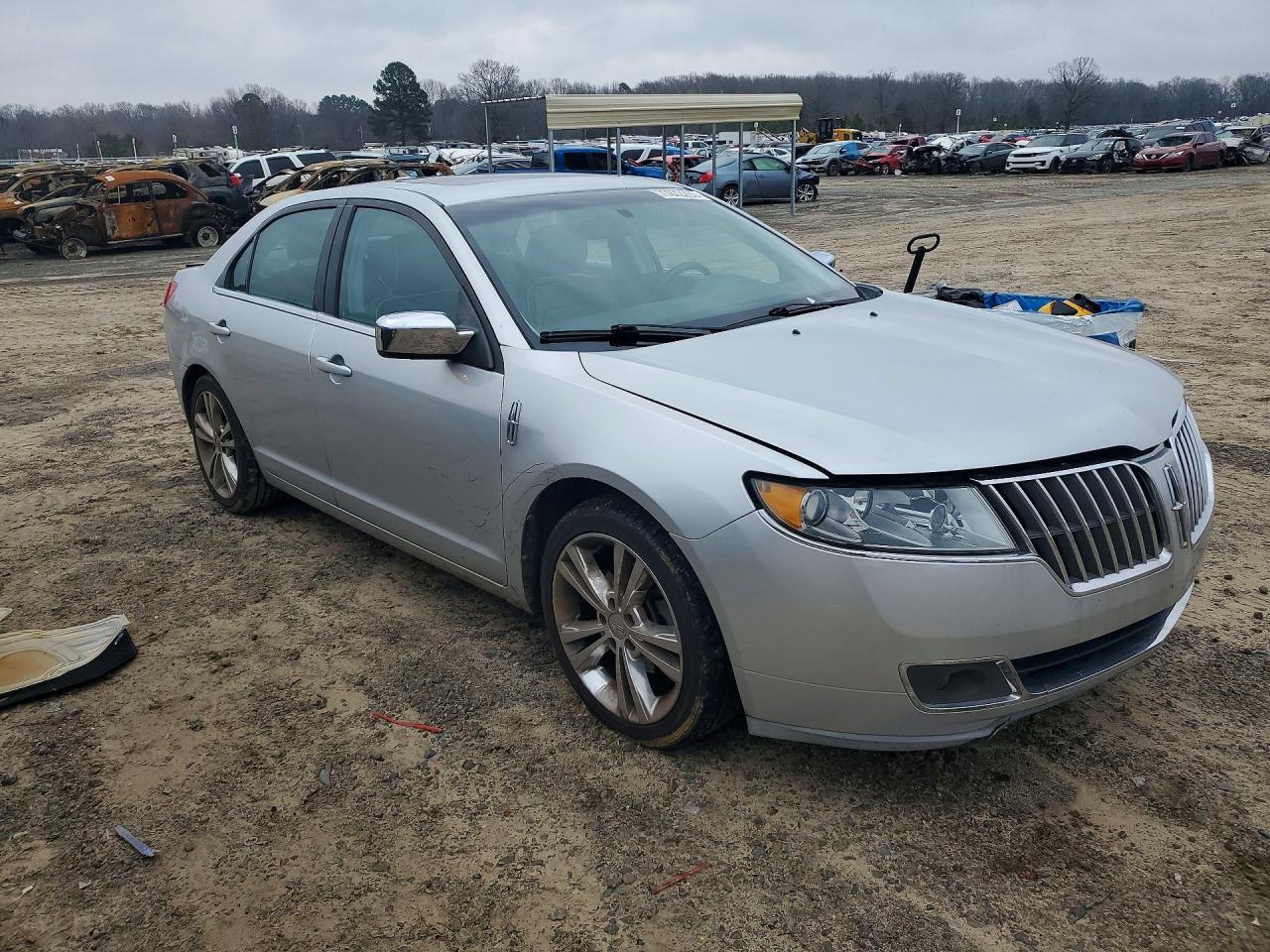 2012 LINCOLN MKZ