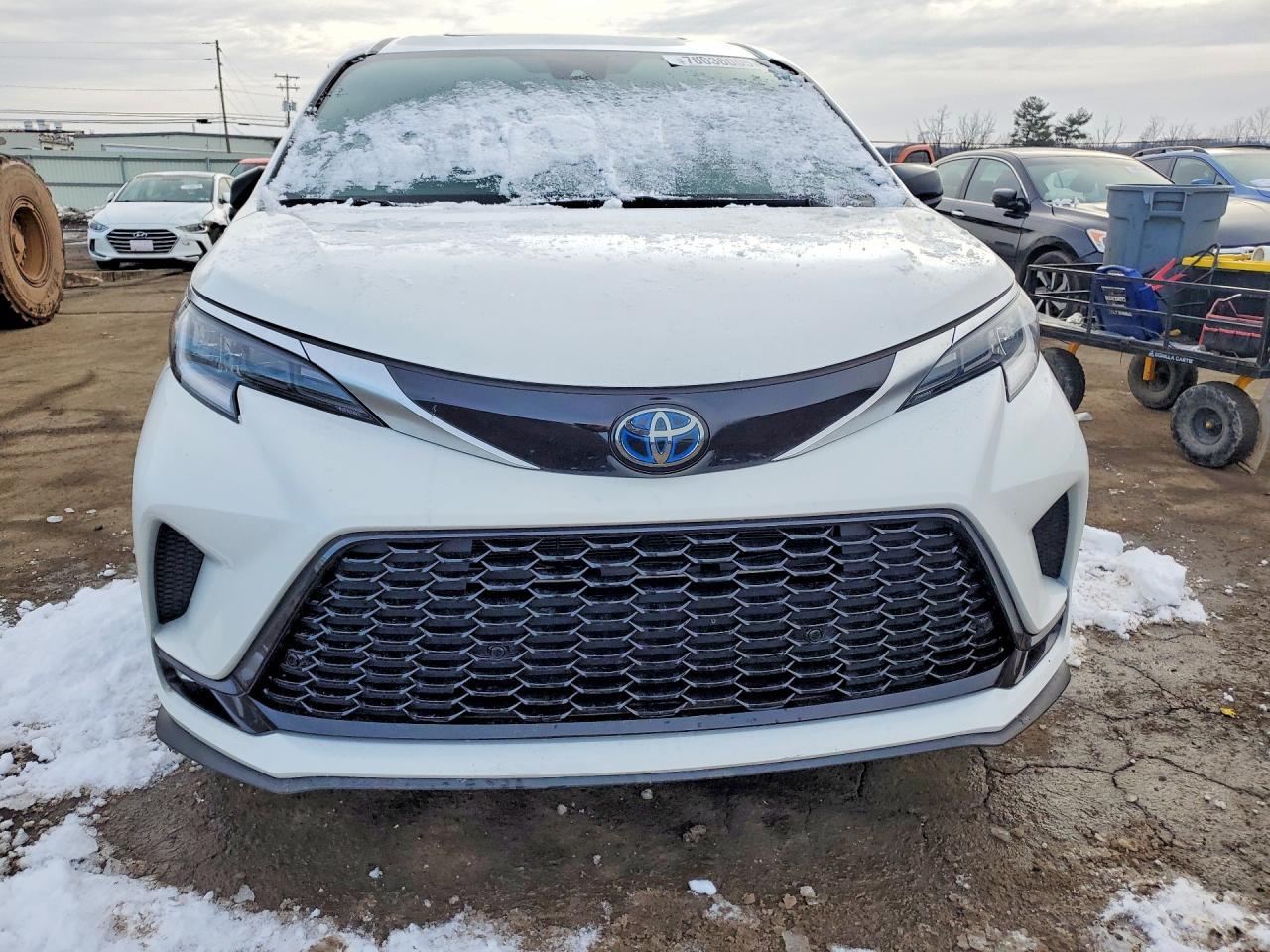 2022 TOYOTA SIENNA