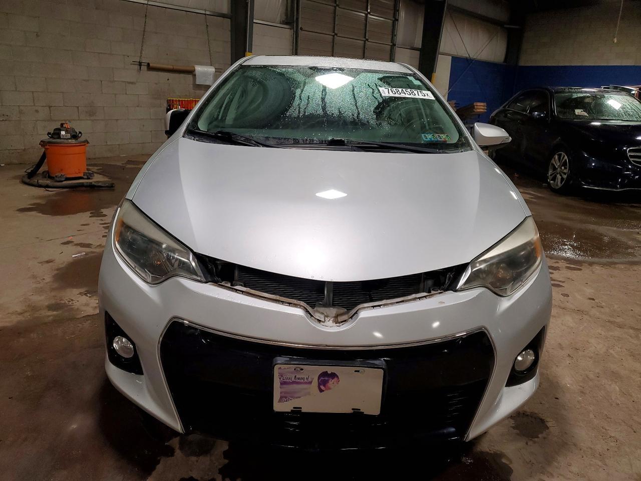 2015 TOYOTA COROLLA