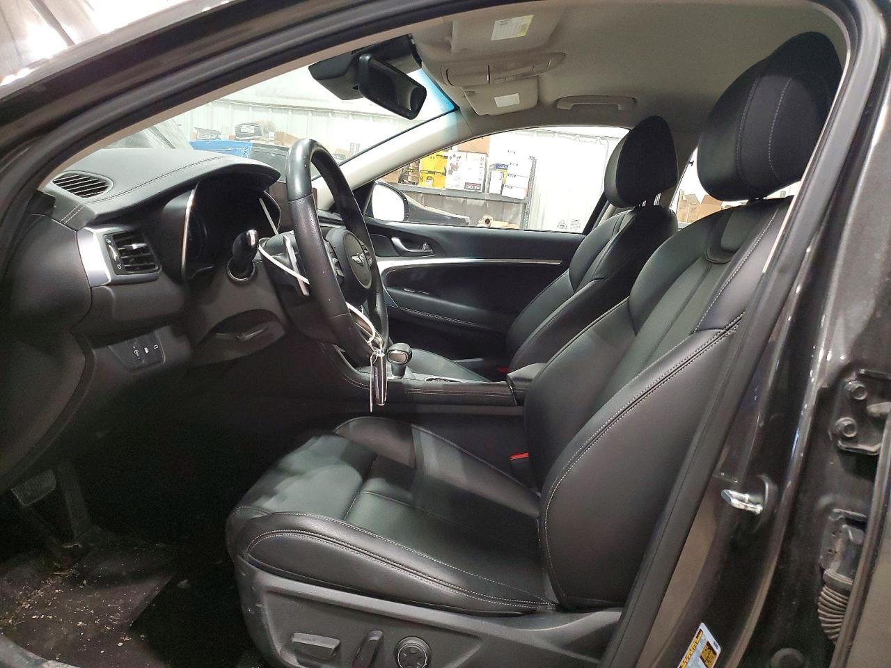 2023 GENESIS G70