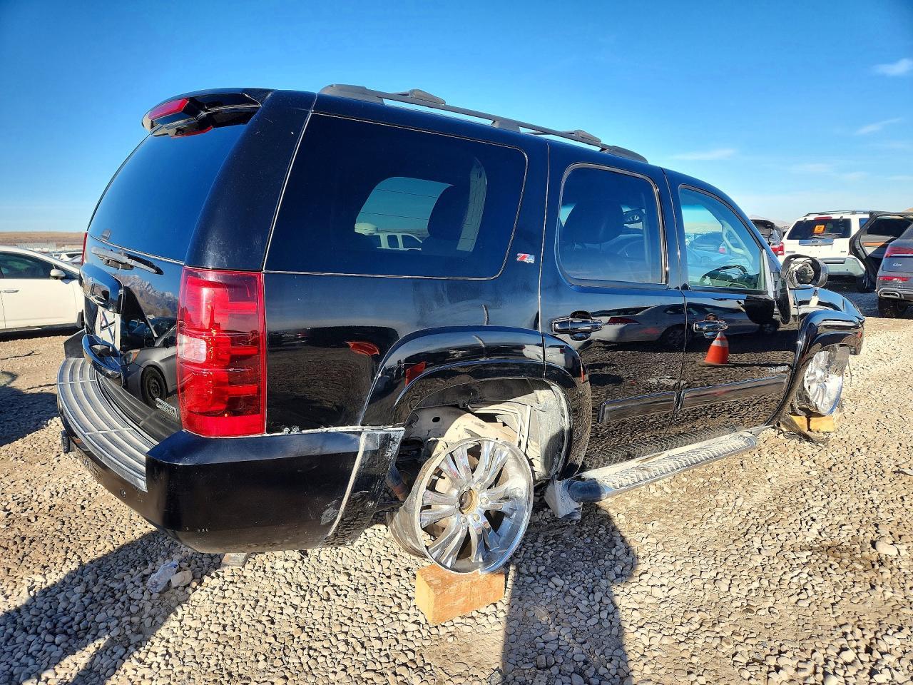 2011 CHEVROLET Tahoe