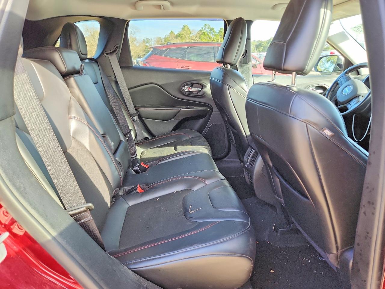 2020 JEEP CHEROKEE