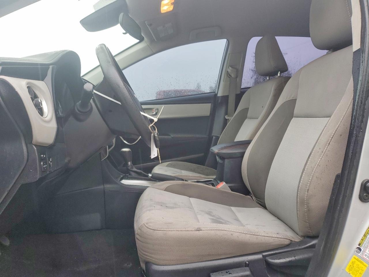 2017 TOYOTA COROLLA