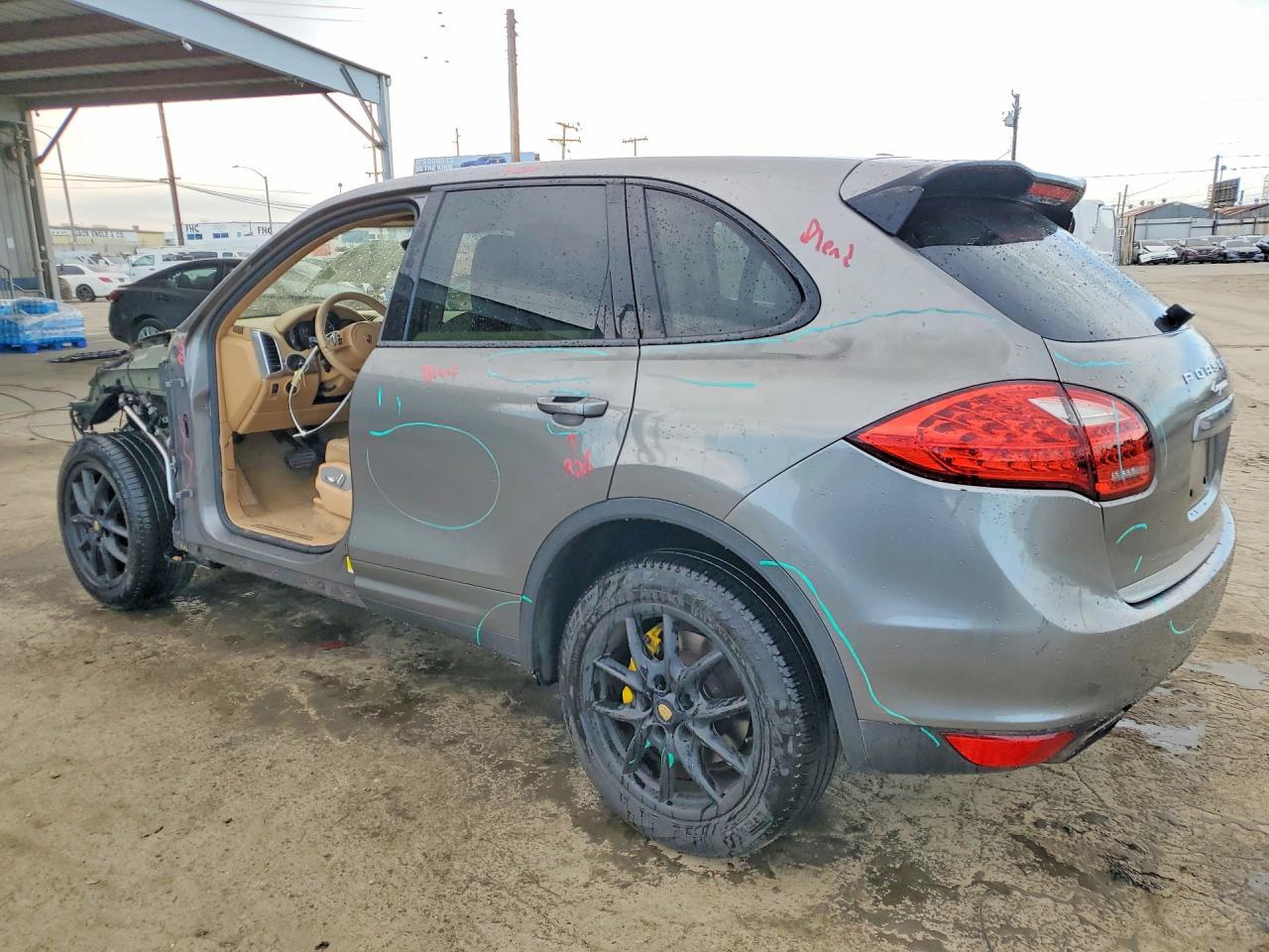 2011 PORSCHE CAYENNE