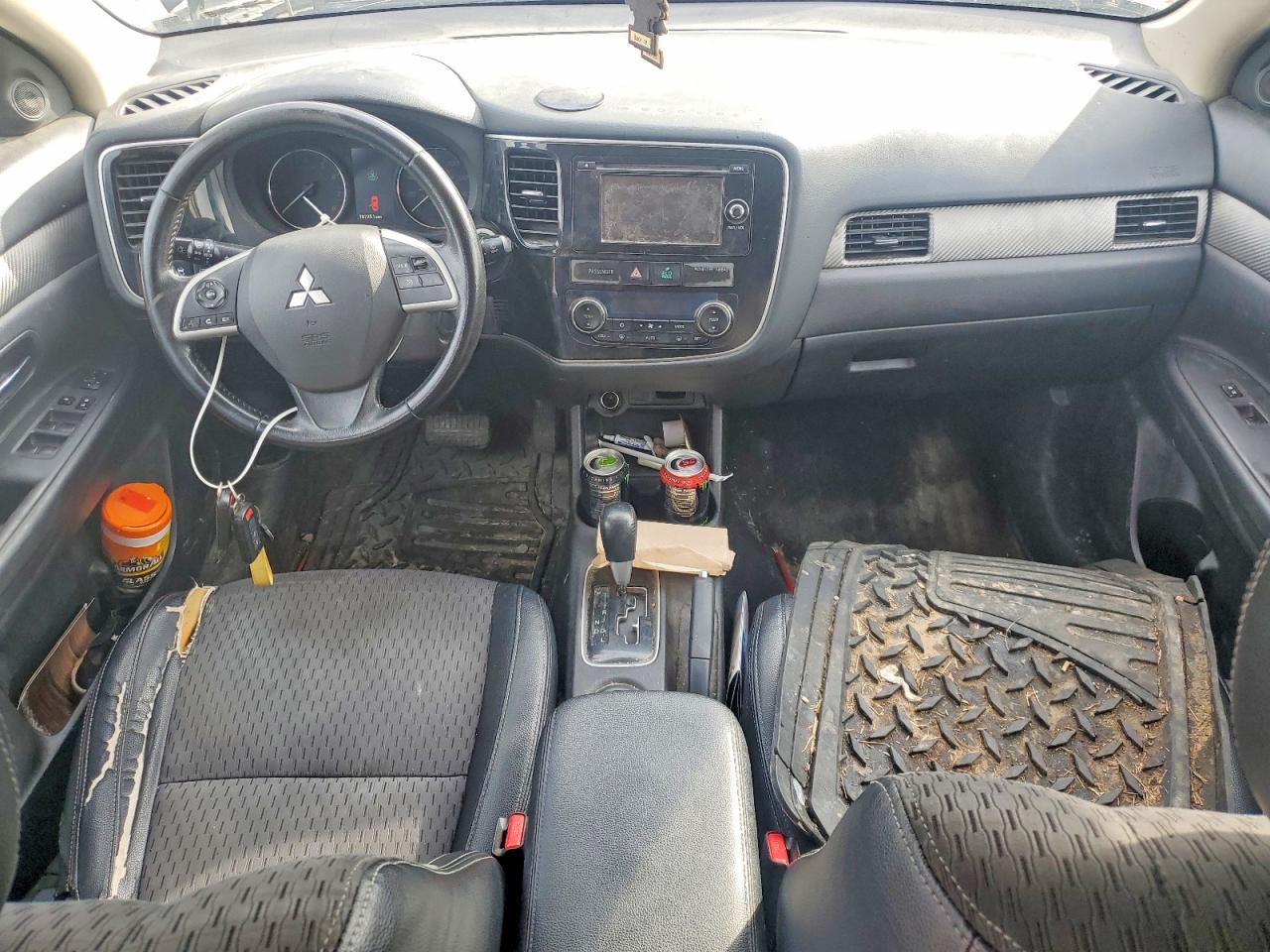 2015 MITSUBISHI outlander