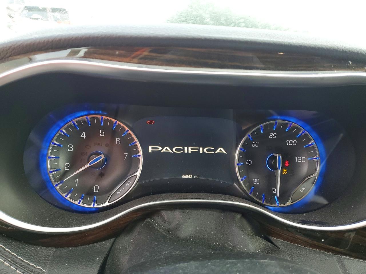2023 CHRYSLER Pacifica
