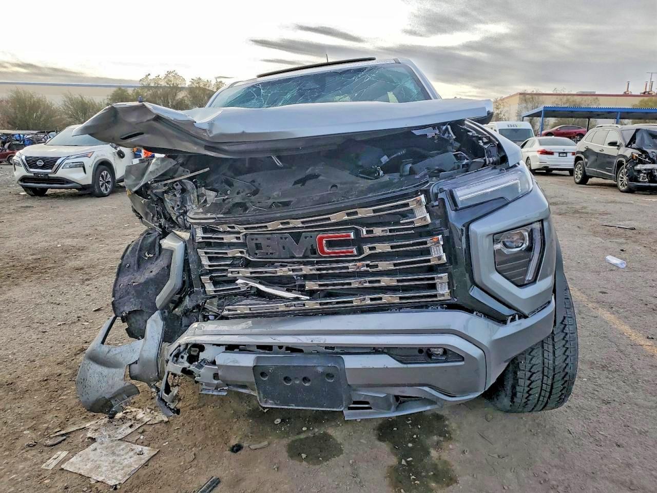 2024 GMC CANYON