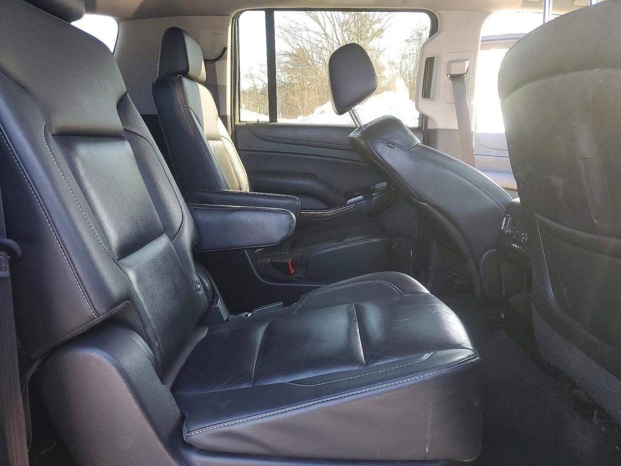 2015 CHEVROLET Suburban