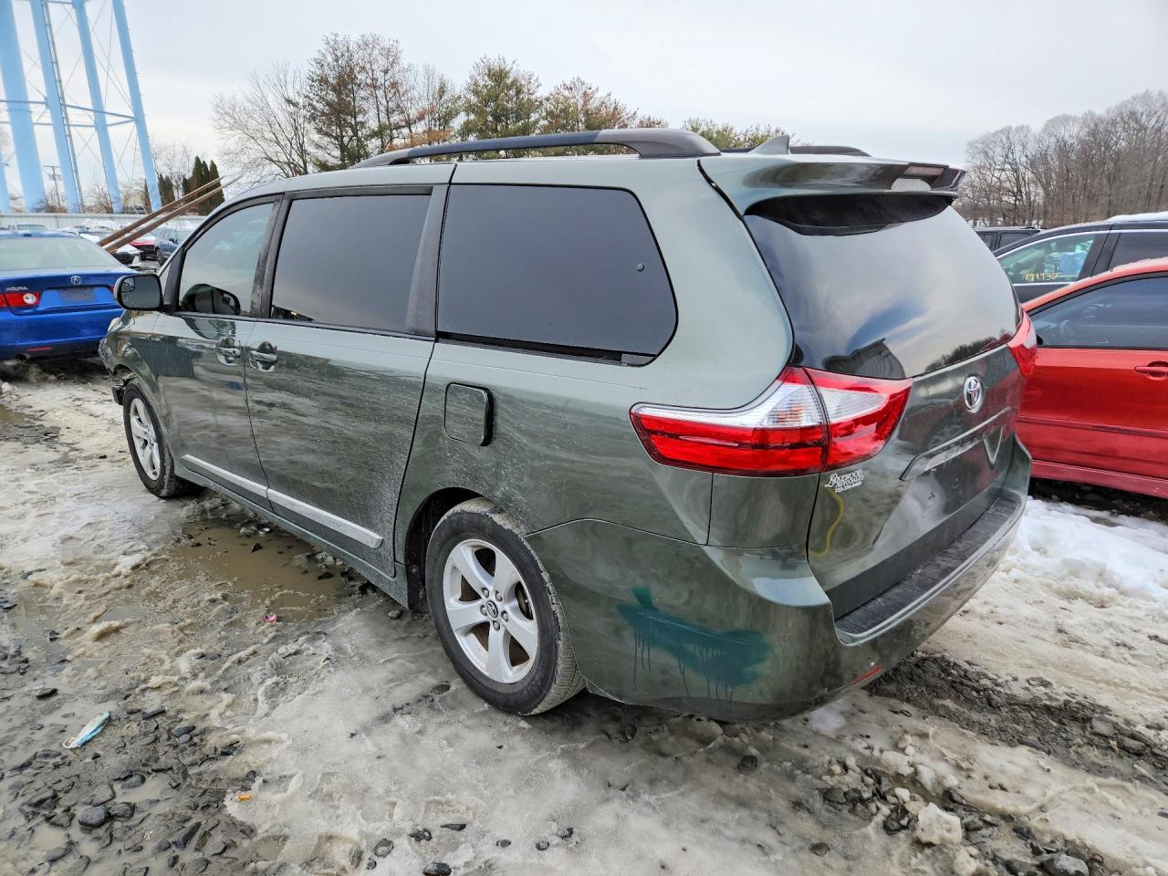 2019 TOYOTA SIENNA