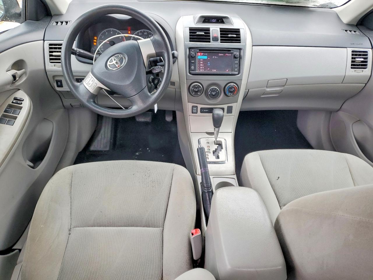 2013 TOYOTA COROLLA