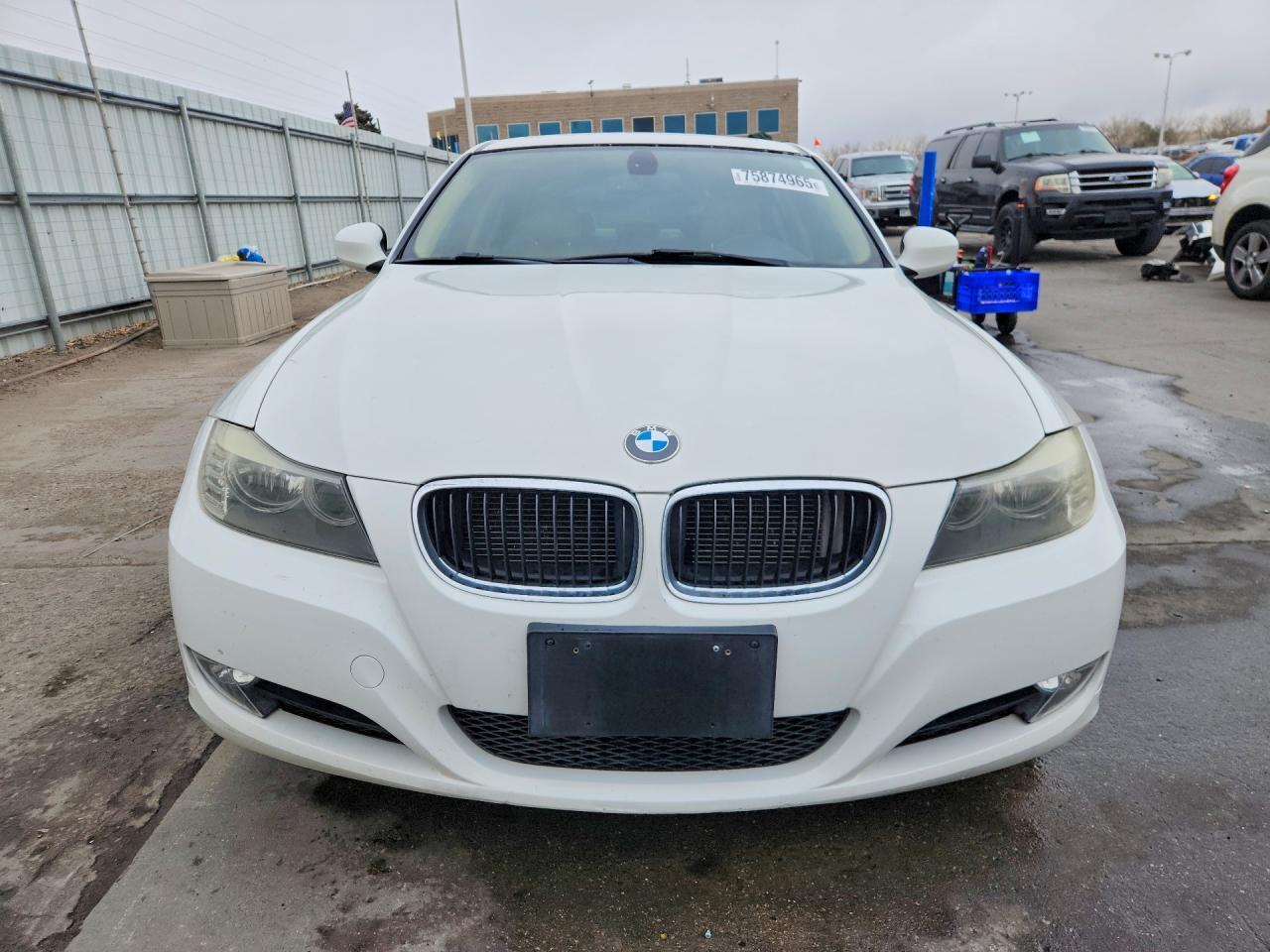 2011 BMW 3 SERIES