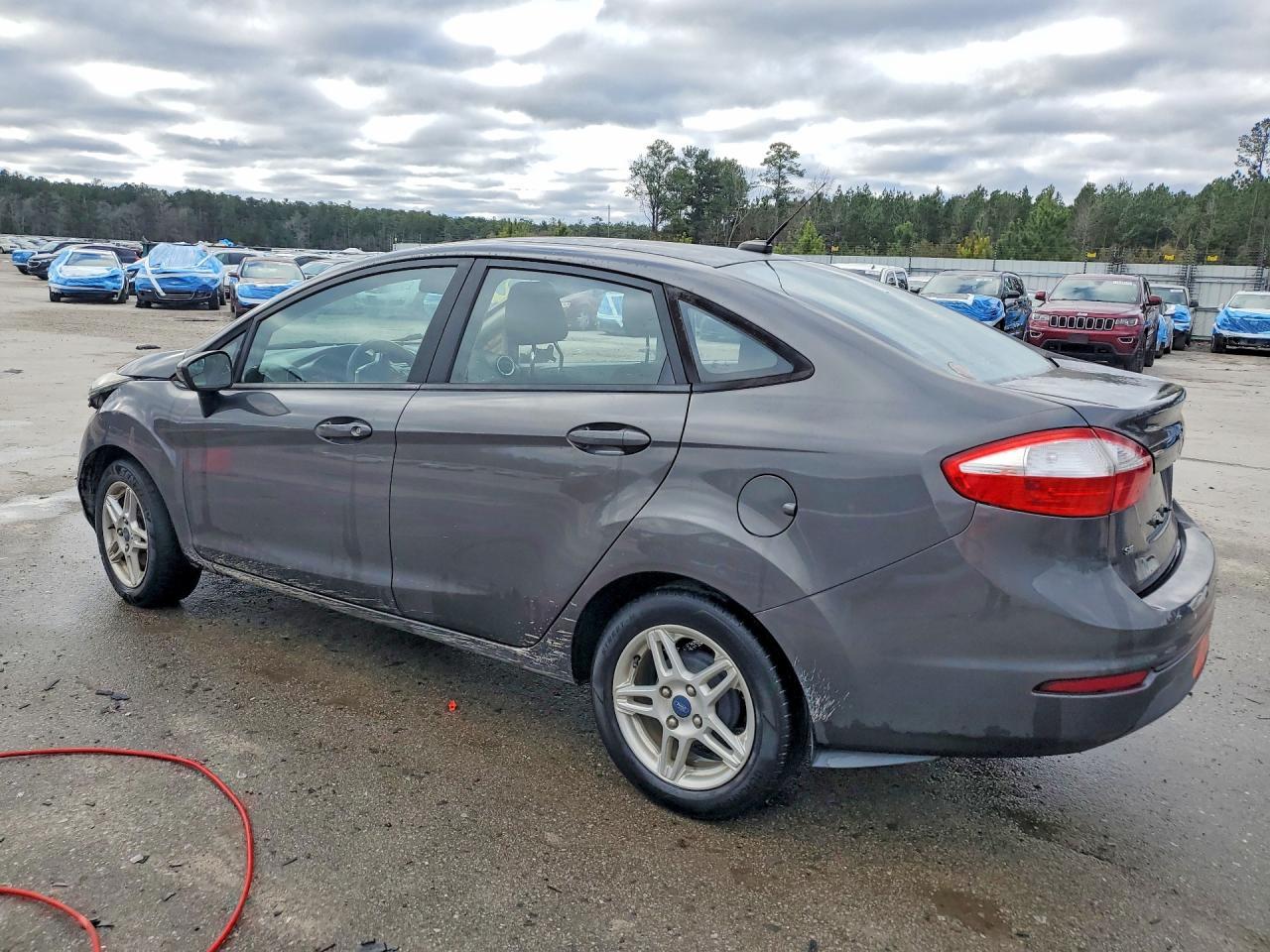 2017 FORD Fiesta