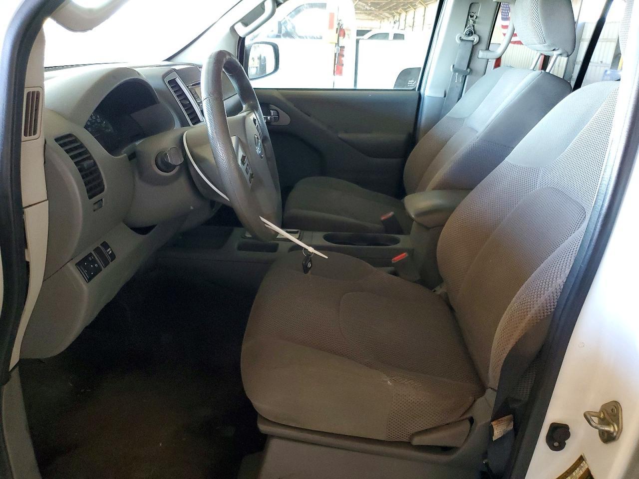 2016 NISSAN Frontier