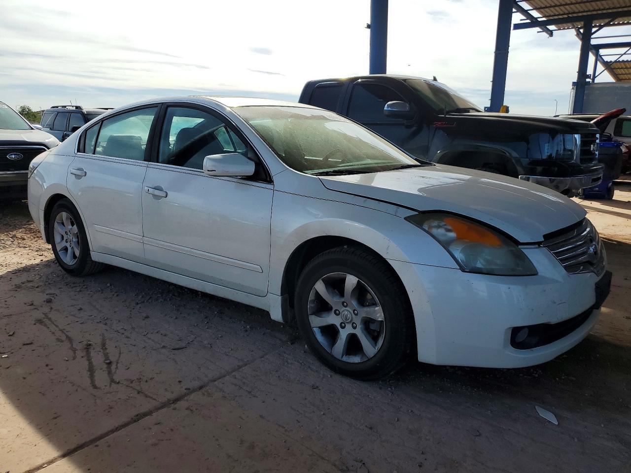 2009 NISSAN ALTIMA