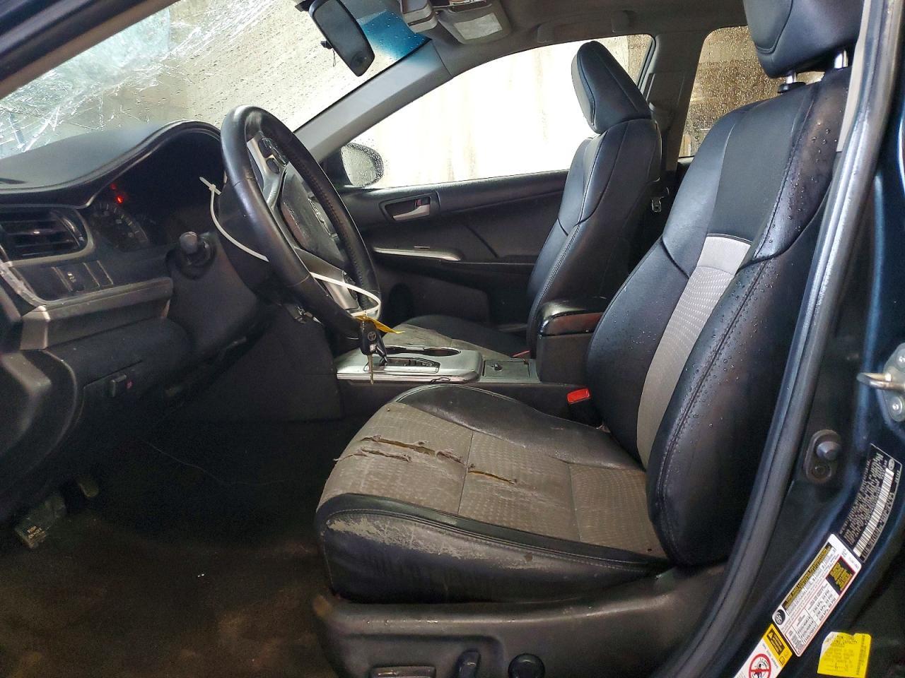 2014 TOYOTA CAMRY