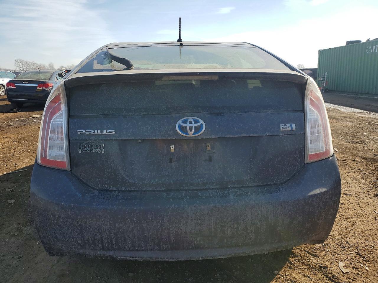 2015 TOYOTA PRIUS