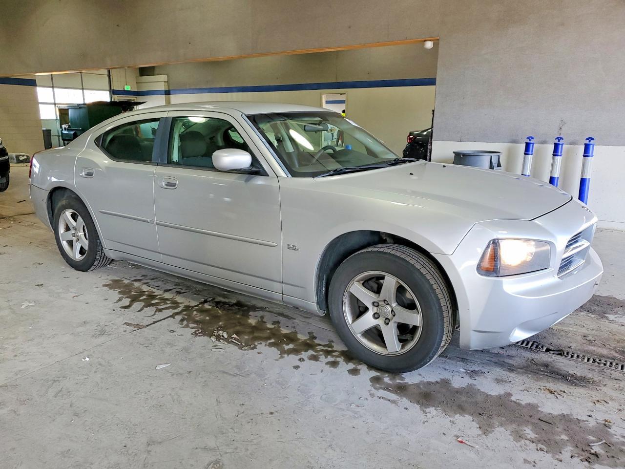 2010 DODGE CHARGER