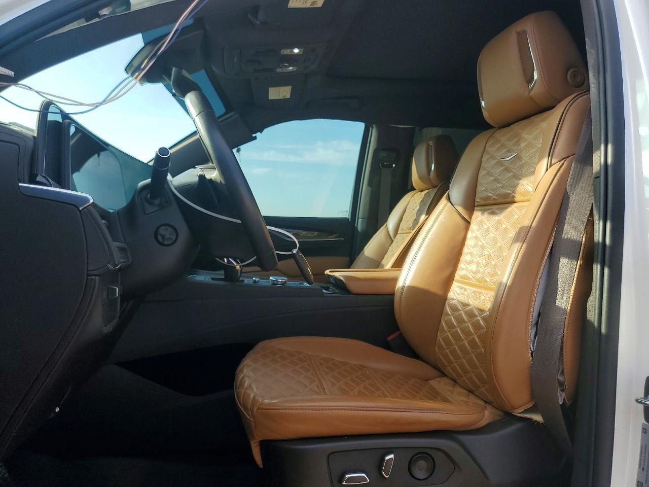 2022 CADILLAC ESCALADE