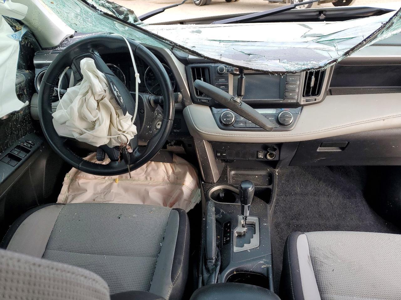 2016 TOYOTA RAV4